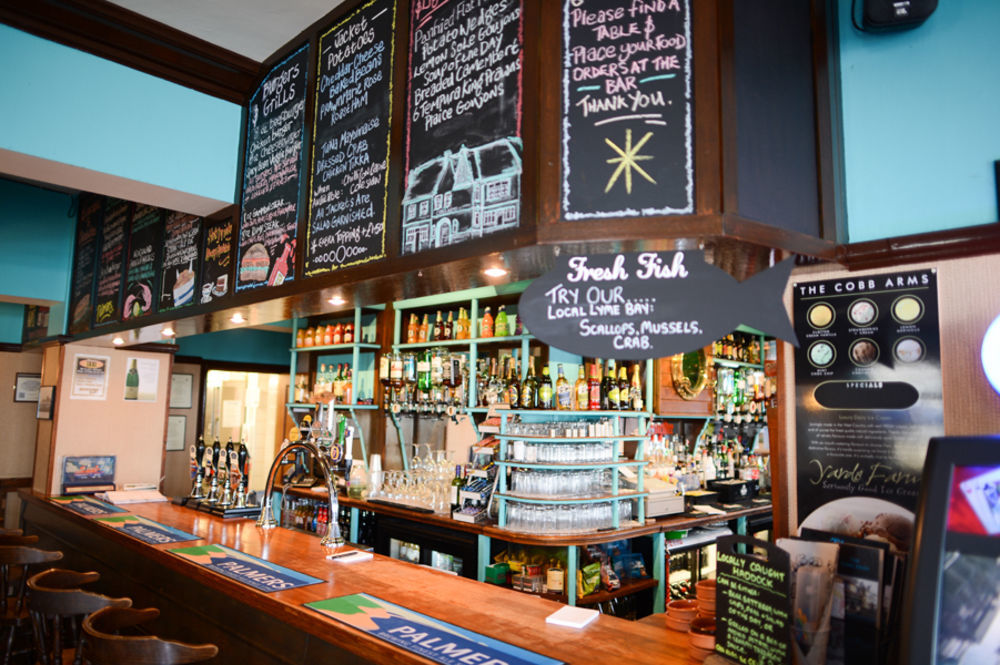Cobb Arms Lyme Regis Exterior foto
